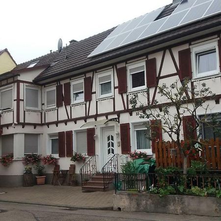 Privatzimmer San Ringsheim Buitenkant foto
