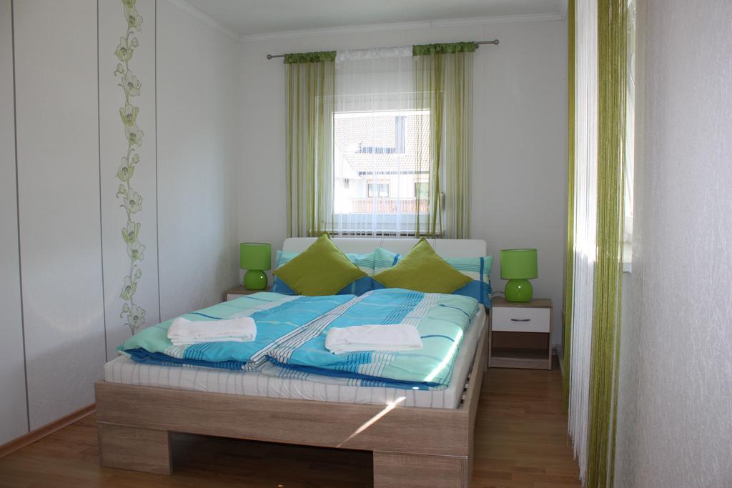 Privatzimmer San Ringsheim Buitenkant foto