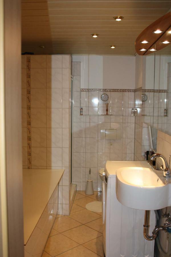 Privatzimmer San Ringsheim Buitenkant foto